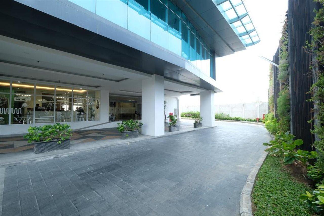 Collection O 15 Taman Melati Merr Sorabaya Extérieur photo